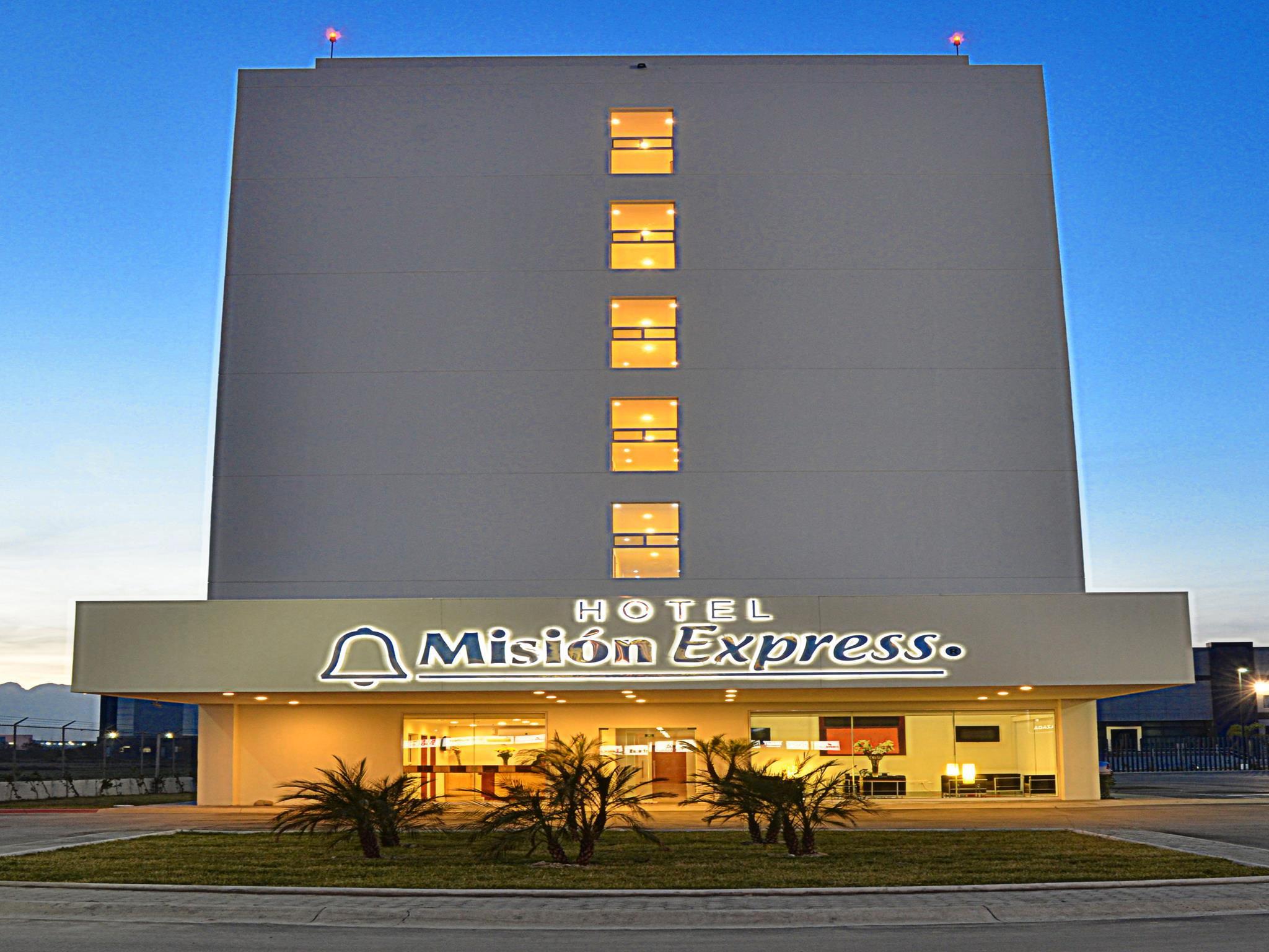 Mision Express Monterrey Aeropuerto La Fe Hotel Apodaca Exterior photo